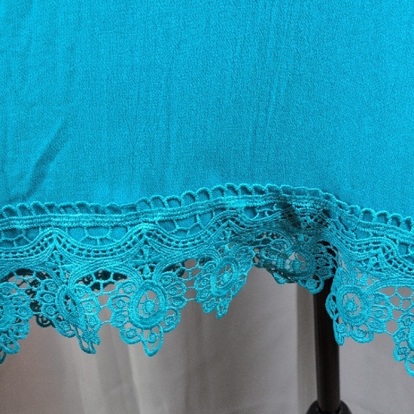 Kori Teal Lace Trim Midi Dress - Picture 5 of 7